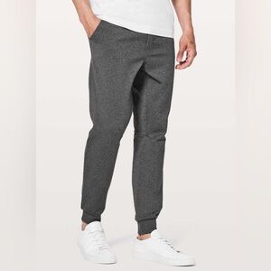 Lululemon Men’s Intent Jogger Heathers Gray Medium